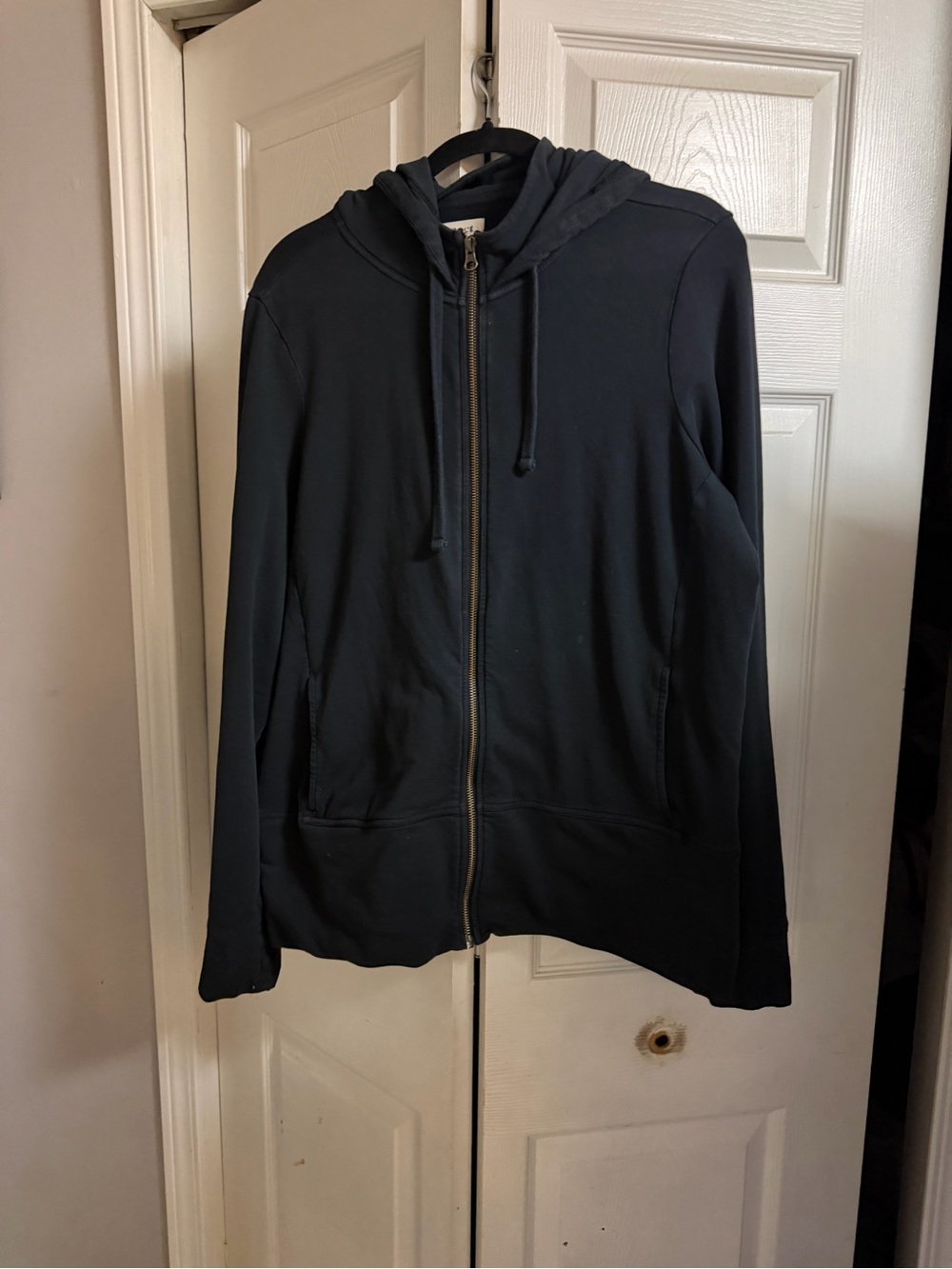 Pact women’s Black Zip-Up Hooded Jacket size xl